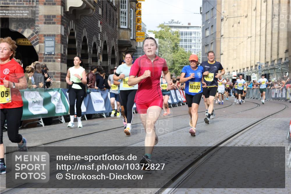 13.09.2026 - 21. swb-Marathon Bremen Strokosch-Dieckow http://msf.ph/oto/10372827 13.09.2026 11:01:49 Ziel 10181, 10251, 10497, 10560, 10647, 10648, 10678, 11324, 11459, 11467, 11550, 11551, 11666, 11788, 11796, 11798, 11969, 11970, 12047, 12062, 10257, 10409, 10444, 10500, 10617, 10803, 10817, 10924, 11115, 11268, 11369, 11436, 11859, 12016, 12095, 12145, 12360, 12412, 12466, 12506 meine-sportfotos.de