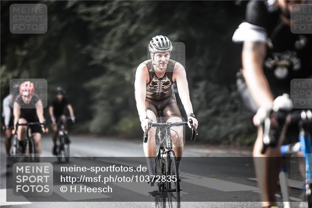 13.09.2026 - Stadtparktriathlon H.Heesch http://msf.ph/oto/10372835 13.09.2026 10:52:33 Radfahren 371, 412, 454, 479, 490, 502, 518, 568, 569, 575, 581, 584 meine-sportfotos.de