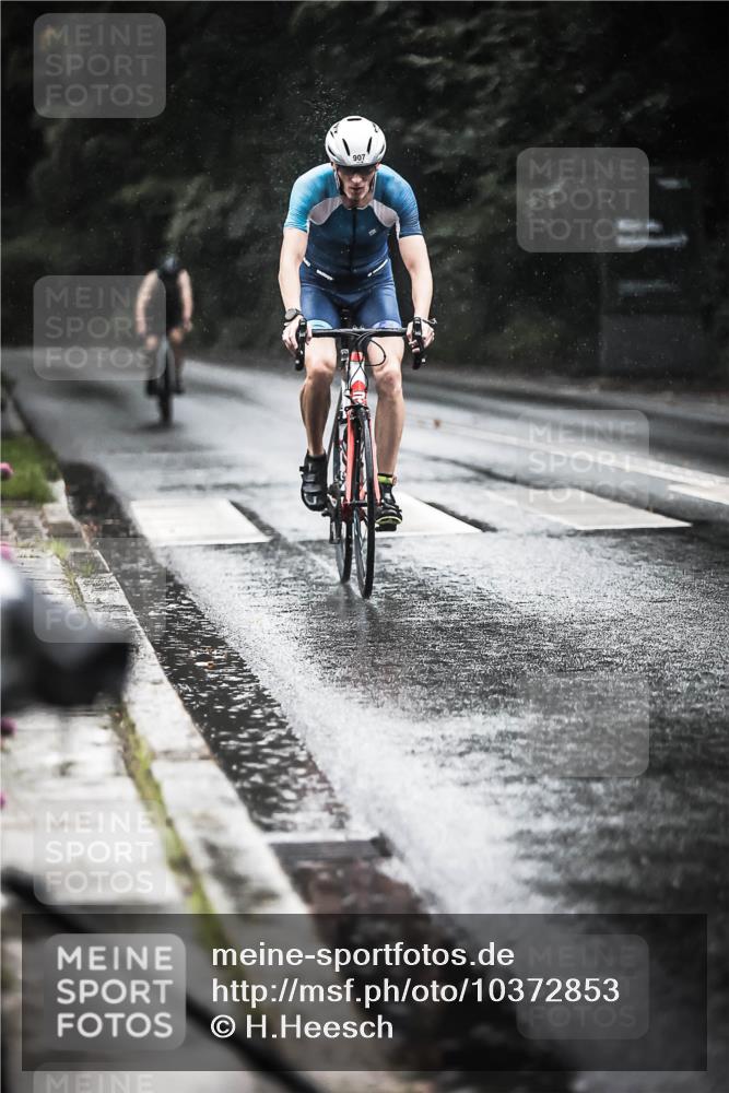 13.09.2026 - Stadtparktriathlon H.Heesch http://msf.ph/oto/10372853 13.09.2026 12:08:40 Radfahren 835, 907, 966, 1064 meine-sportfotos.de