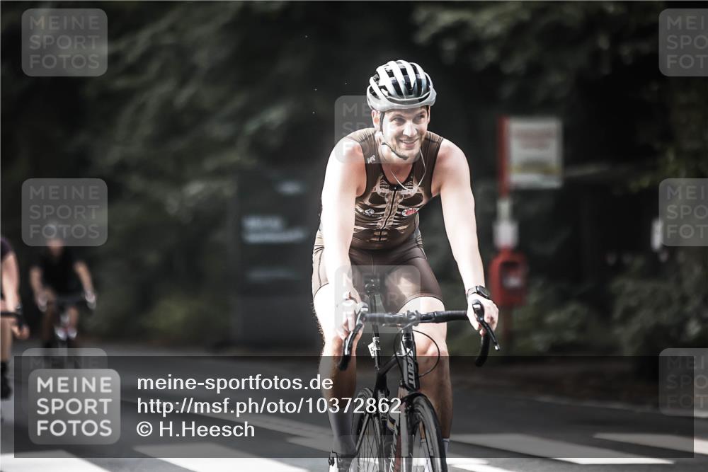 13.09.2026 - Stadtparktriathlon H.Heesch http://msf.ph/oto/10372862 13.09.2026 10:52:34 Radfahren 371, 412, 454, 479, 502, 518, 568, 569, 575, 584 meine-sportfotos.de