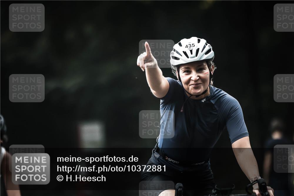 13.09.2026 - Stadtparktriathlon H.Heesch http://msf.ph/oto/10372881 13.09.2026 10:22:42 Radfahren 217, 285, 319, 339, 375, 408, 431, 435, 442 meine-sportfotos.de
