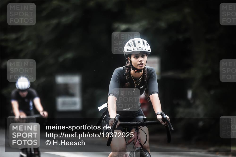 13.09.2026 - Stadtparktriathlon H.Heesch http://msf.ph/oto/10372925 13.09.2026 13:28:14 Radfahren 1314, 1341, 1356, 1458, 1473, 1511 meine-sportfotos.de