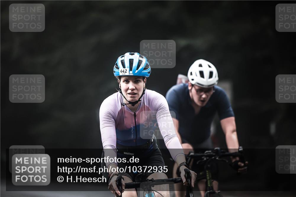13.09.2026 - Stadtparktriathlon H.Heesch http://msf.ph/oto/10372935 13.09.2026 10:22:46 Radfahren 217, 285, 319, 339, 375, 380, 387, 431, 435, 442 meine-sportfotos.de