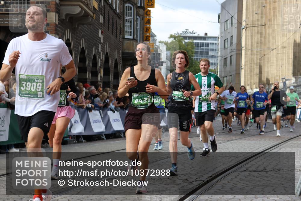 13.09.2026 - 21. swb-Marathon Bremen Strokosch-Dieckow http://msf.ph/oto/10372988 13.09.2026 13:37:01 Ziel 164, 551, 813, 843, 1936, 2467, 2673, 2731, 2819, 2823, 3067, 3541, 3585, 3635, 3815, 3874, 3998, 4006, 4050, 4182, 4216, 4304, 4335, 4414, 4676, 4892, 5061, 5447, 5656, 5781, 5823, 6050, 6280, 6340, 6516, 6527, 6568, 6966, 7039, 7229, 7237, 7249, 7344, 7640, 7656, 7765, 7808, 8498, 8685, 8723, 8790, 9658, 9776, 9807, 10068, 10070, 950, 1180, 1854, 1991, 2531, 3333, 3732, 3894, 4448, 4932, 4947, 5547, 5577, 6046, 6629, 6904, 6947, 6961, 7006, 7937, 8268, 9701 meine-sportfotos.de