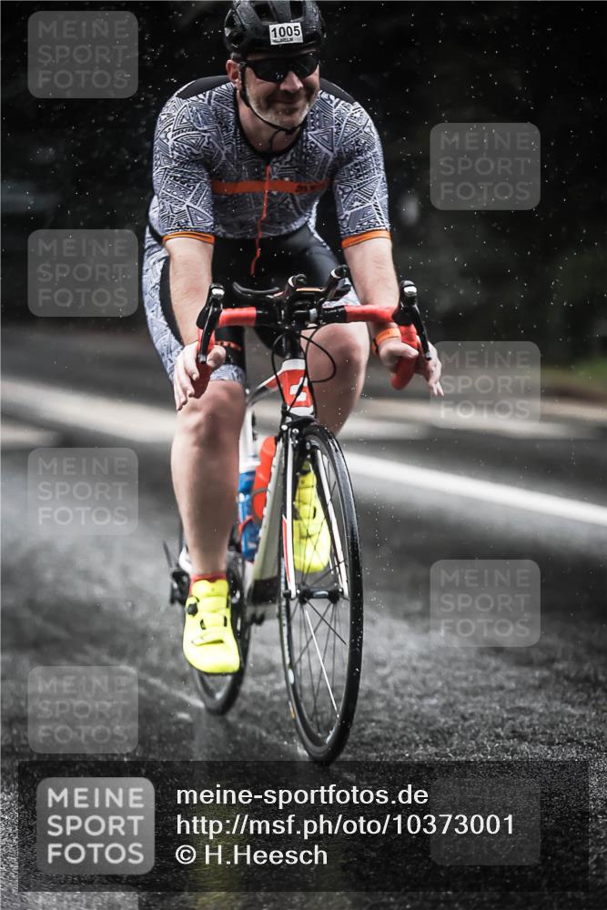 13.09.2026 - Stadtparktriathlon H.Heesch http://msf.ph/oto/10373001 13.09.2026 12:08:54 Radfahren 939, 1005 meine-sportfotos.de