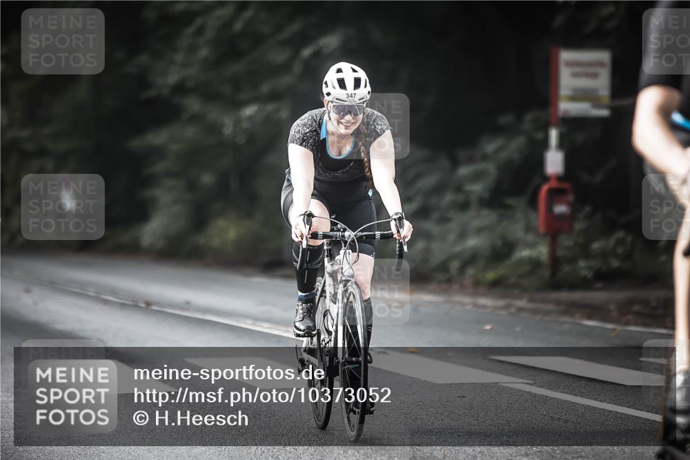 13.09.2026 - Stadtparktriathlon H.Heesch http://msf.ph/oto/10373052 13.09.2026 10:52:49 Radfahren 347, 354, 383, 416, 529, 543, 550, 579 meine-sportfotos.de
