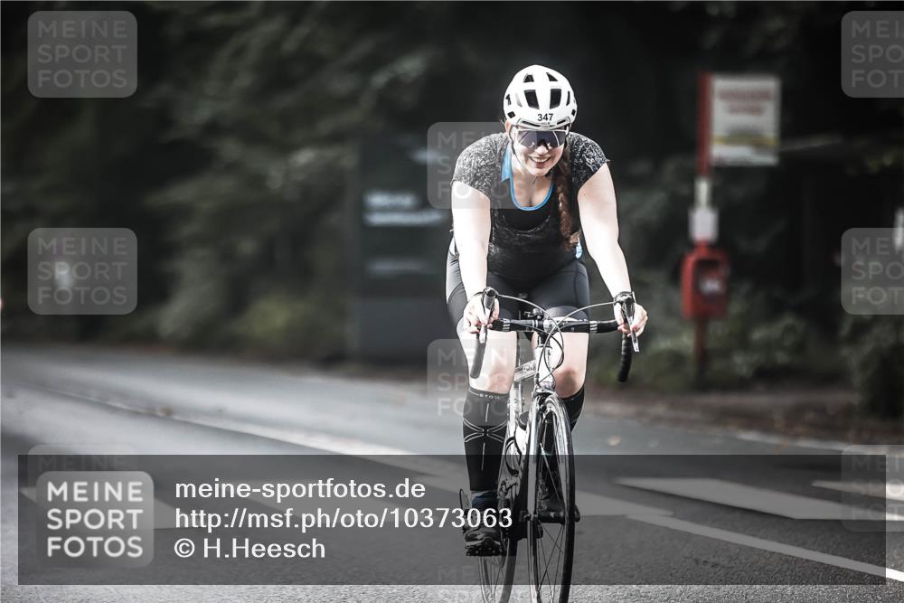 13.09.2026 - Stadtparktriathlon H.Heesch http://msf.ph/oto/10373063 13.09.2026 10:52:49 Radfahren 347, 354, 383, 416, 529, 543, 550, 579 meine-sportfotos.de