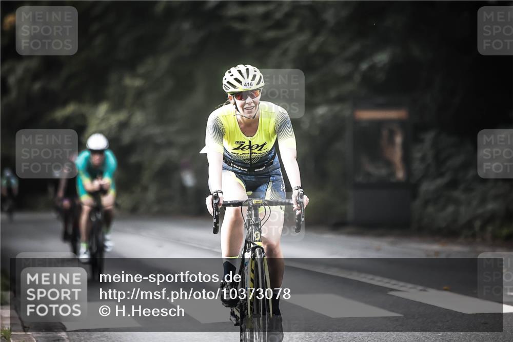 13.09.2026 - Stadtparktriathlon H.Heesch http://msf.ph/oto/10373078 13.09.2026 10:52:51 Radfahren 347, 354, 416, 529, 543, 550 meine-sportfotos.de
