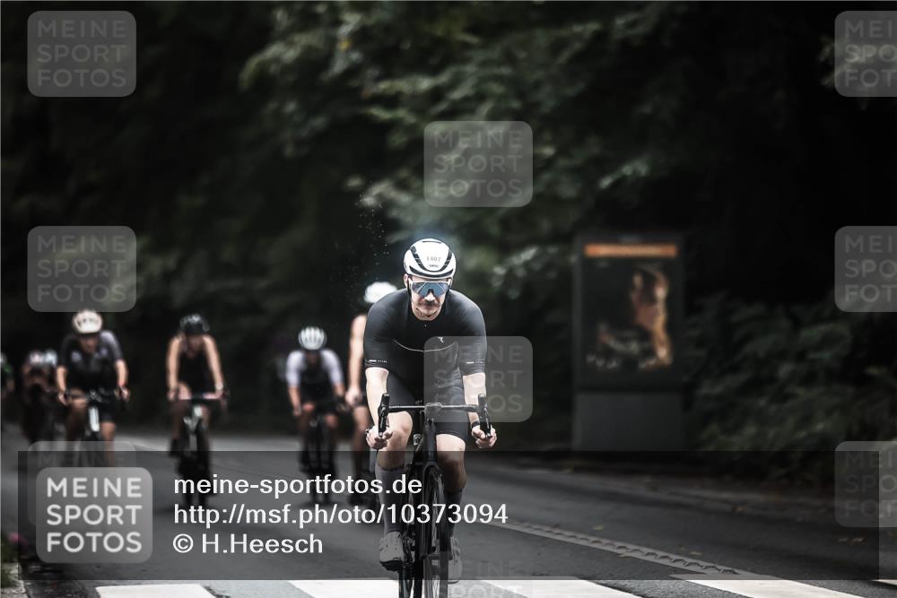 13.09.2026 - Stadtparktriathlon H.Heesch http://msf.ph/oto/10373094 13.09.2026 13:28:26 Radfahren 1353, 1369, 1373, 1388, 1407, 1420, 1425, 1461, 1464, 1482, 1500, 1519 meine-sportfotos.de