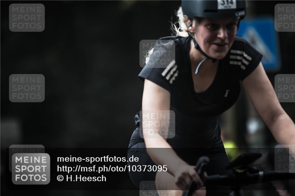 13.09.2026 - Stadtparktriathlon H.Heesch http://msf.ph/oto/10373095 13.09.2026 10:23:00 Radfahren 231, 314 meine-sportfotos.de