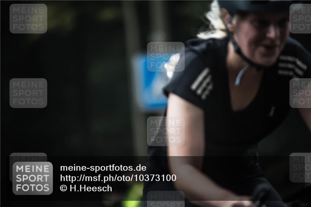 13.09.2026 - Stadtparktriathlon H.Heesch http://msf.ph/oto/10373100 13.09.2026 10:23:00 Radfahren 231, 314 meine-sportfotos.de