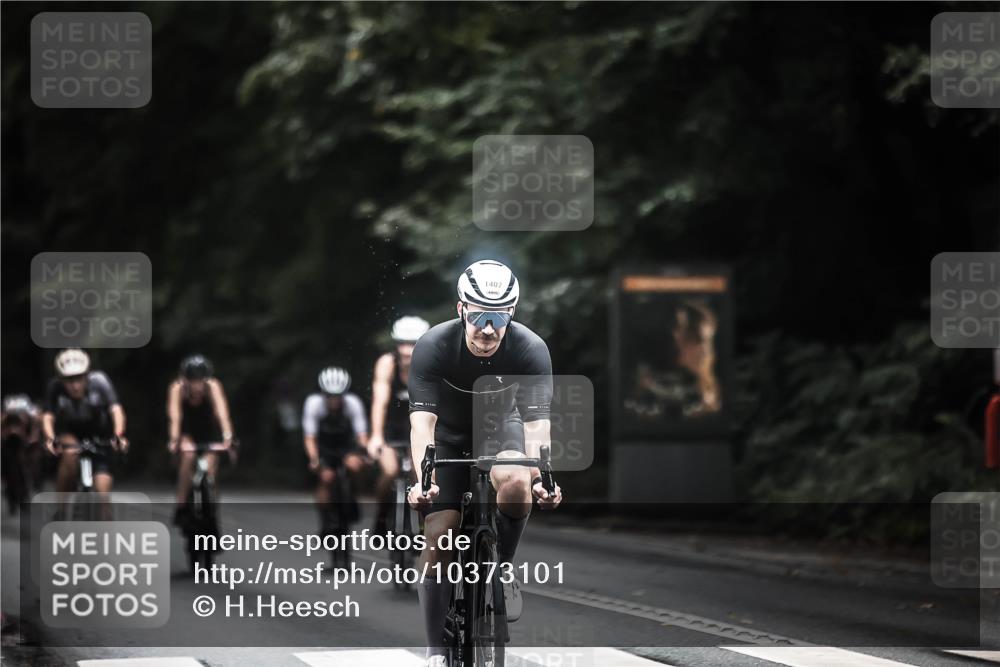 13.09.2026 - Stadtparktriathlon H.Heesch http://msf.ph/oto/10373101 13.09.2026 13:28:26 Radfahren 1353, 1369, 1373, 1388, 1407, 1420, 1425, 1461, 1464, 1482, 1500, 1519 meine-sportfotos.de