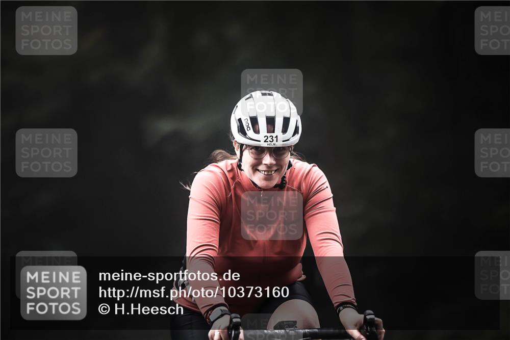13.09.2026 - Stadtparktriathlon H.Heesch http://msf.ph/oto/10373160 13.09.2026 10:23:04 Radfahren 231, 314, 362 meine-sportfotos.de