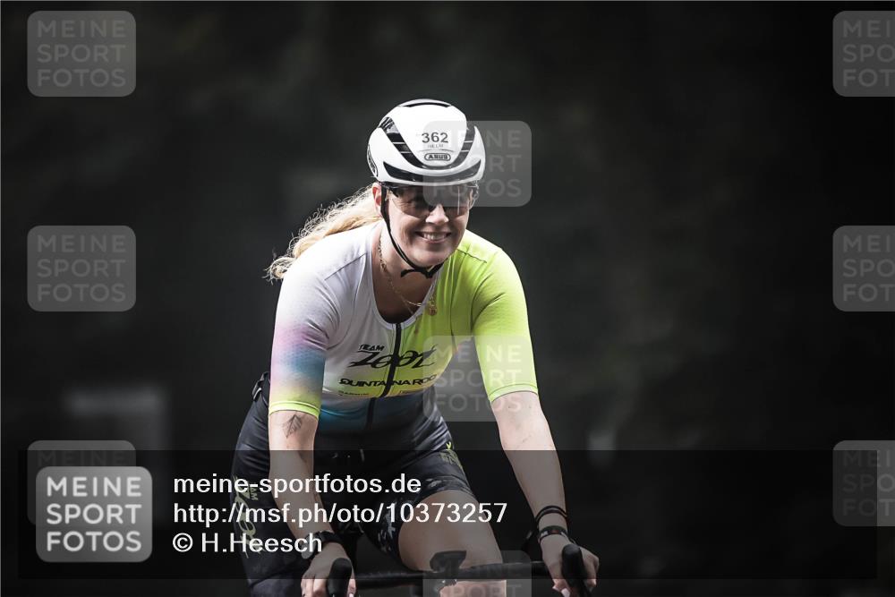 13.09.2026 - Stadtparktriathlon H.Heesch http://msf.ph/oto/10373257 13.09.2026 10:23:08 Radfahren 216, 219, 231, 362 meine-sportfotos.de