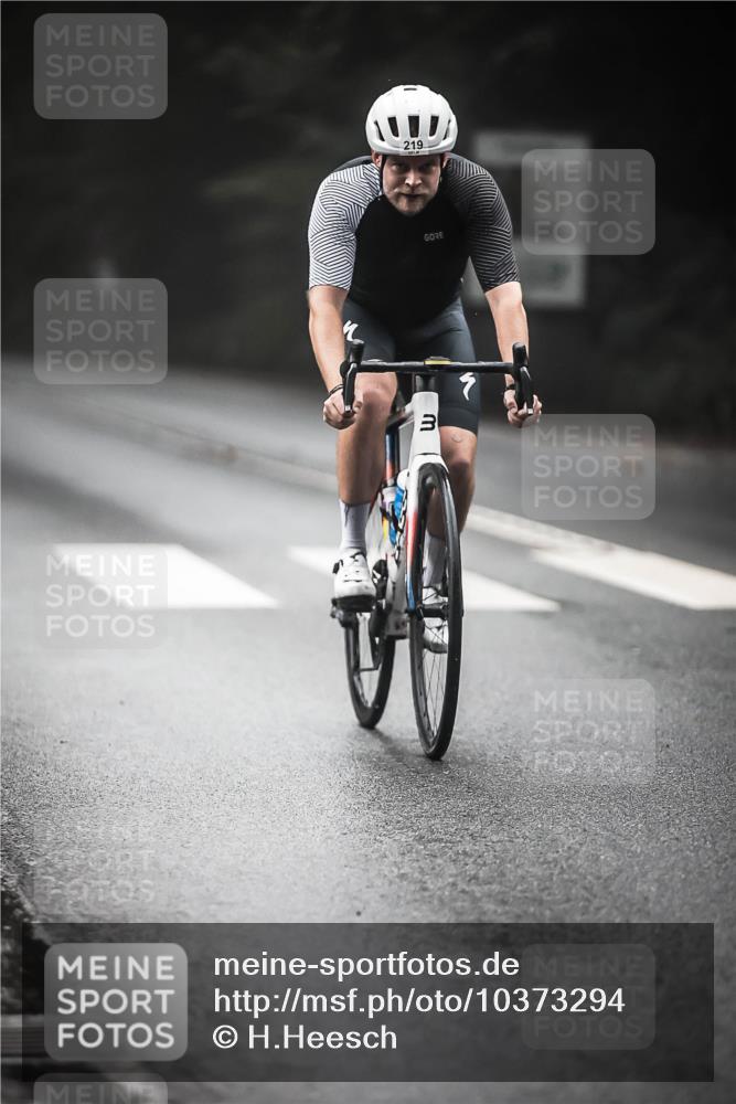 13.09.2026 - Stadtparktriathlon H.Heesch http://msf.ph/oto/10373294 13.09.2026 10:23:12 Radfahren 216, 219, 362, 456 meine-sportfotos.de
