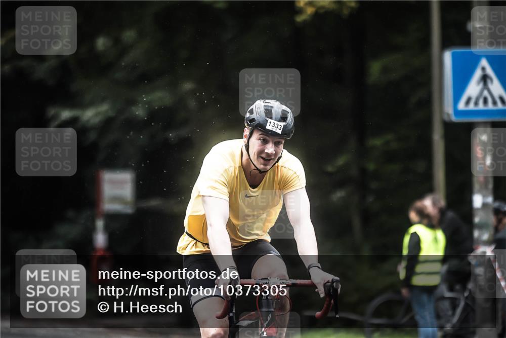 13.09.2026 - Stadtparktriathlon H.Heesch http://msf.ph/oto/10373305 13.09.2026 13:28:38 Radfahren 1333, 1377, 1402, 1414, 1444, 1461, 1506, 1514 meine-sportfotos.de