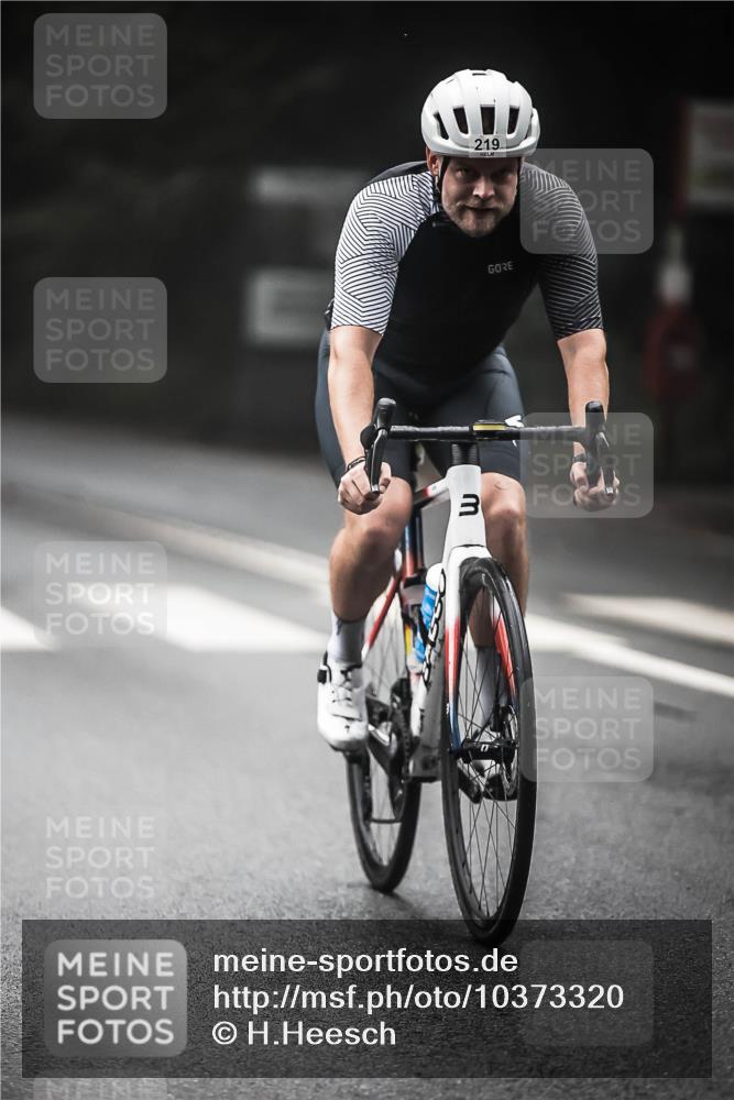 13.09.2026 - Stadtparktriathlon H.Heesch http://msf.ph/oto/10373320 13.09.2026 10:23:13 Radfahren 216, 219, 362, 407, 456 meine-sportfotos.de