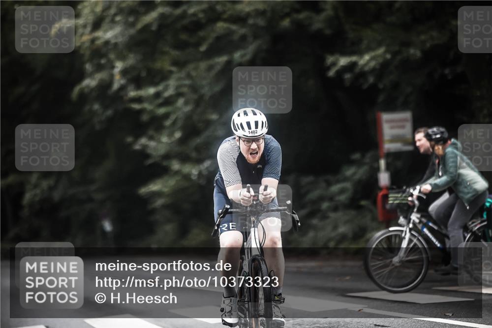 13.09.2026 - Stadtparktriathlon H.Heesch http://msf.ph/oto/10373323 13.09.2026 13:28:44 Radfahren 1402 meine-sportfotos.de