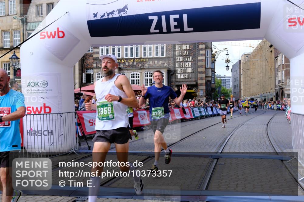 13.09.2026 - 21. swb-Marathon Bremen Tim E. http://msf.ph/oto/10373357 13.09.2026 13:10:43 Ziel 604, 640, 1277, 2605, 3959, 5532, 5620, 6267, 7881, 8033, 8064, 8709 meine-sportfotos.de