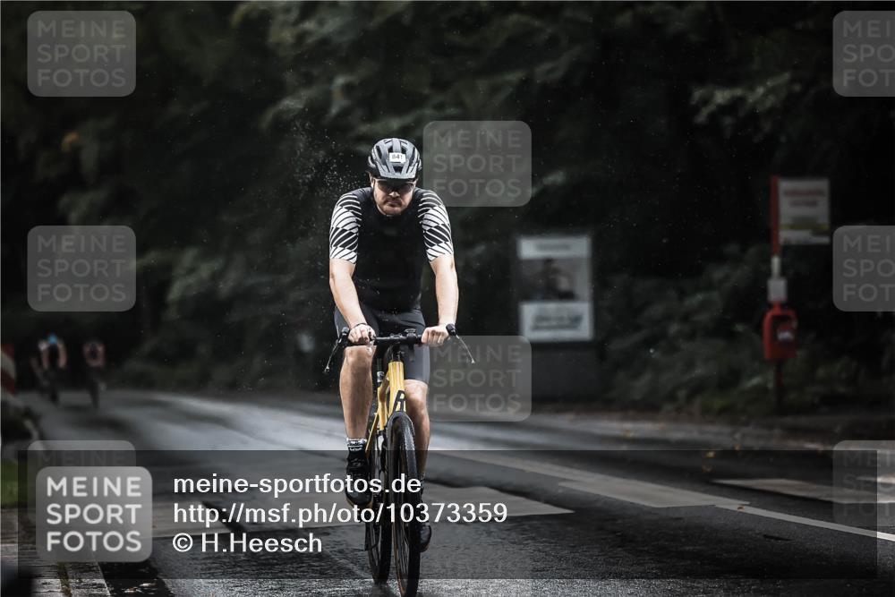 13.09.2026 - Stadtparktriathlon H.Heesch http://msf.ph/oto/10373359 13.09.2026 12:09:30 Radfahren 794, 841, 935, 945, 1039 meine-sportfotos.de