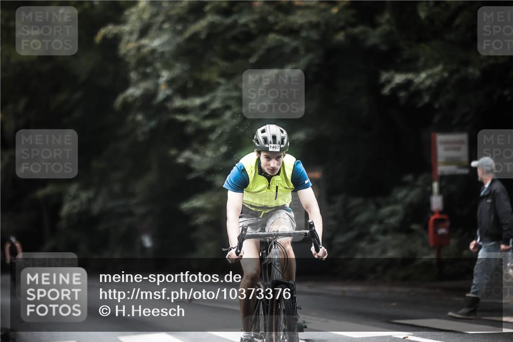13.09.2026 - Stadtparktriathlon H.Heesch http://msf.ph/oto/10373376 13.09.2026 13:28:53 Radfahren 1467 meine-sportfotos.de