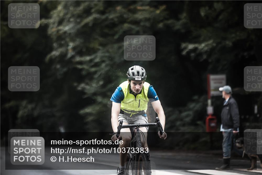 13.09.2026 - Stadtparktriathlon H.Heesch http://msf.ph/oto/10373383 13.09.2026 13:28:53 Radfahren 1467 meine-sportfotos.de
