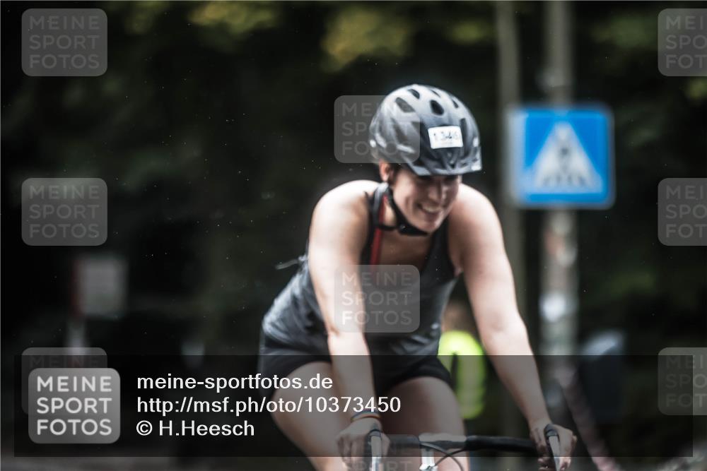 13.09.2026 - Stadtparktriathlon H.Heesch http://msf.ph/oto/10373450 13.09.2026 13:29:02 Radfahren 1344, 1346, 1436 meine-sportfotos.de