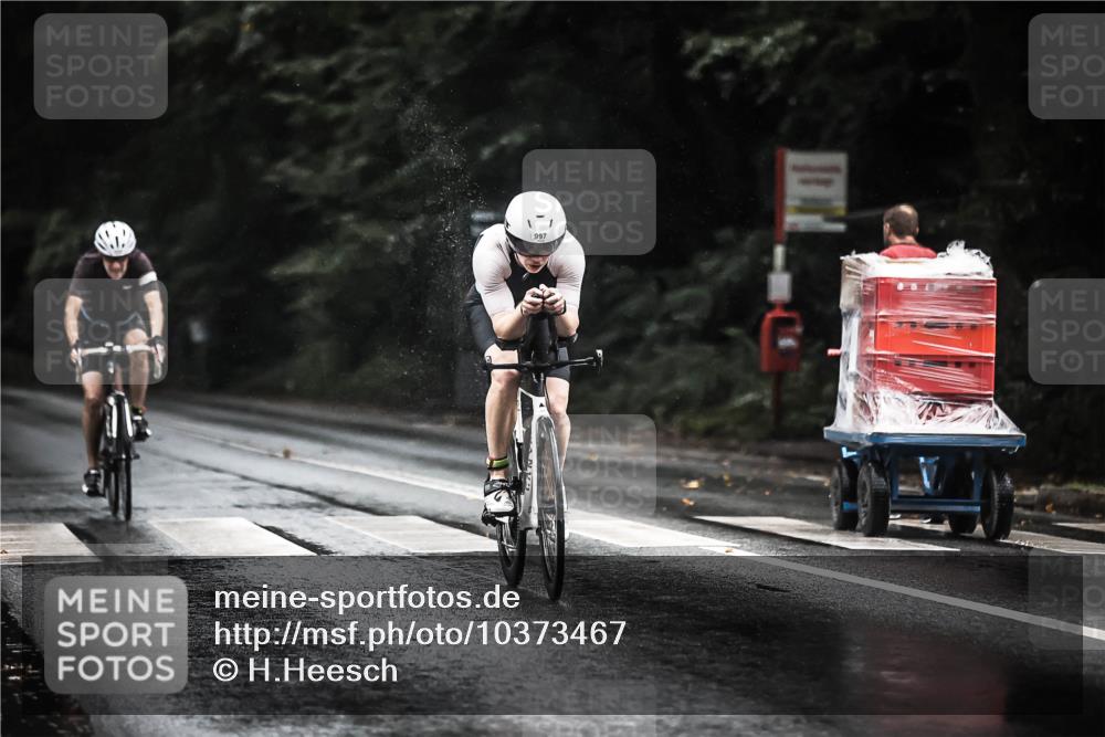 13.09.2026 - Stadtparktriathlon H.Heesch http://msf.ph/oto/10373467 13.09.2026 12:09:40 Radfahren 869, 928, 997, 1059 meine-sportfotos.de