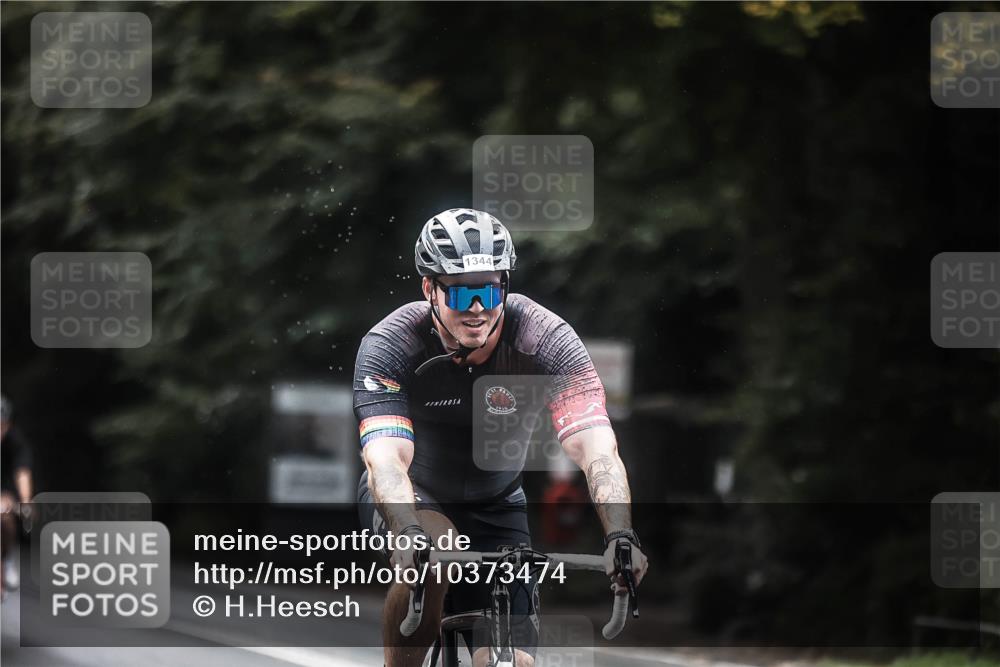 13.09.2026 - Stadtparktriathlon H.Heesch http://msf.ph/oto/10373474 13.09.2026 13:29:05 Radfahren 1344, 1346, 1436, 1517 meine-sportfotos.de