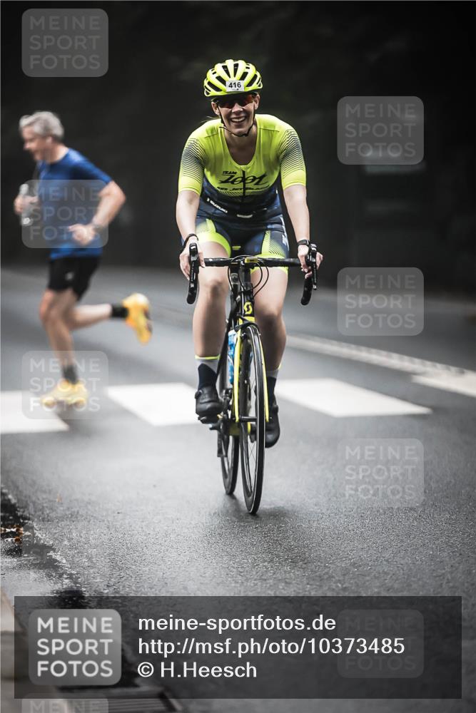 13.09.2026 - Stadtparktriathlon H.Heesch http://msf.ph/oto/10373485 13.09.2026 10:23:30 Radfahren 230, 341, 416 meine-sportfotos.de