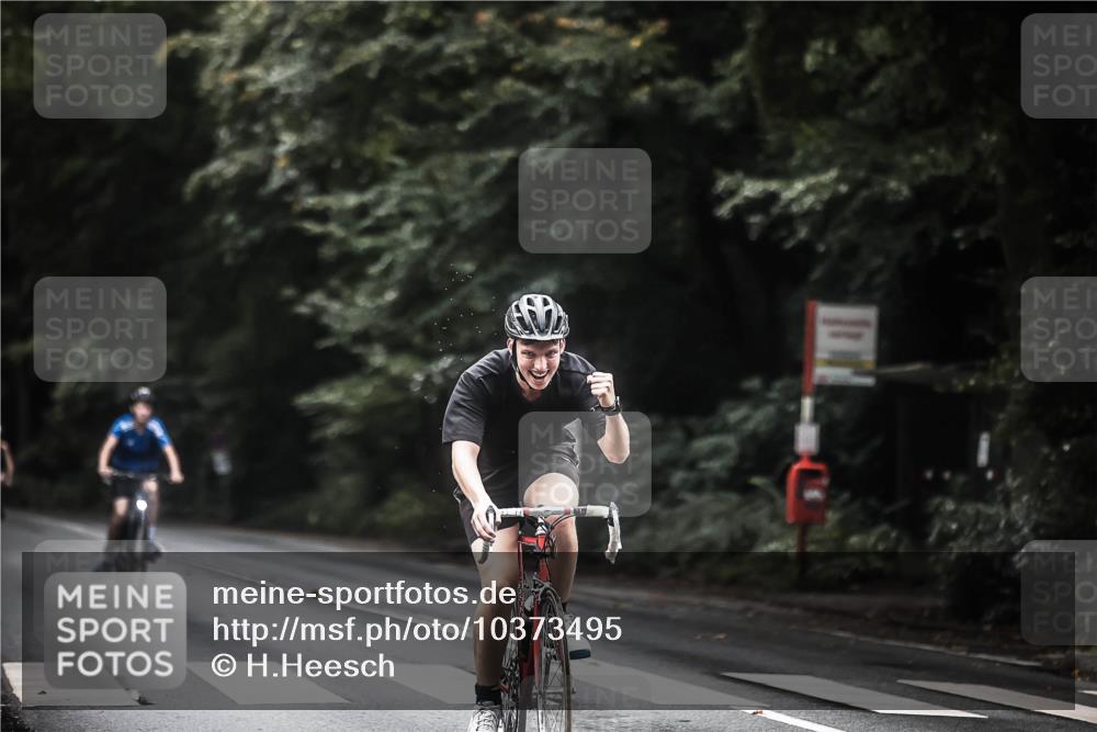13.09.2026 - Stadtparktriathlon H.Heesch http://msf.ph/oto/10373495 13.09.2026 13:29:07 Radfahren 1344, 1346, 1436, 1517, 1526 meine-sportfotos.de