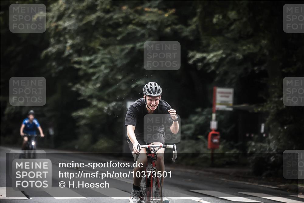 13.09.2026 - Stadtparktriathlon H.Heesch http://msf.ph/oto/10373501 13.09.2026 13:29:07 Radfahren 1344, 1346, 1436, 1517, 1526 meine-sportfotos.de