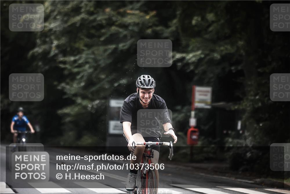 13.09.2026 - Stadtparktriathlon H.Heesch http://msf.ph/oto/10373506 13.09.2026 13:29:07 Radfahren 1344, 1346, 1436, 1517, 1526 meine-sportfotos.de