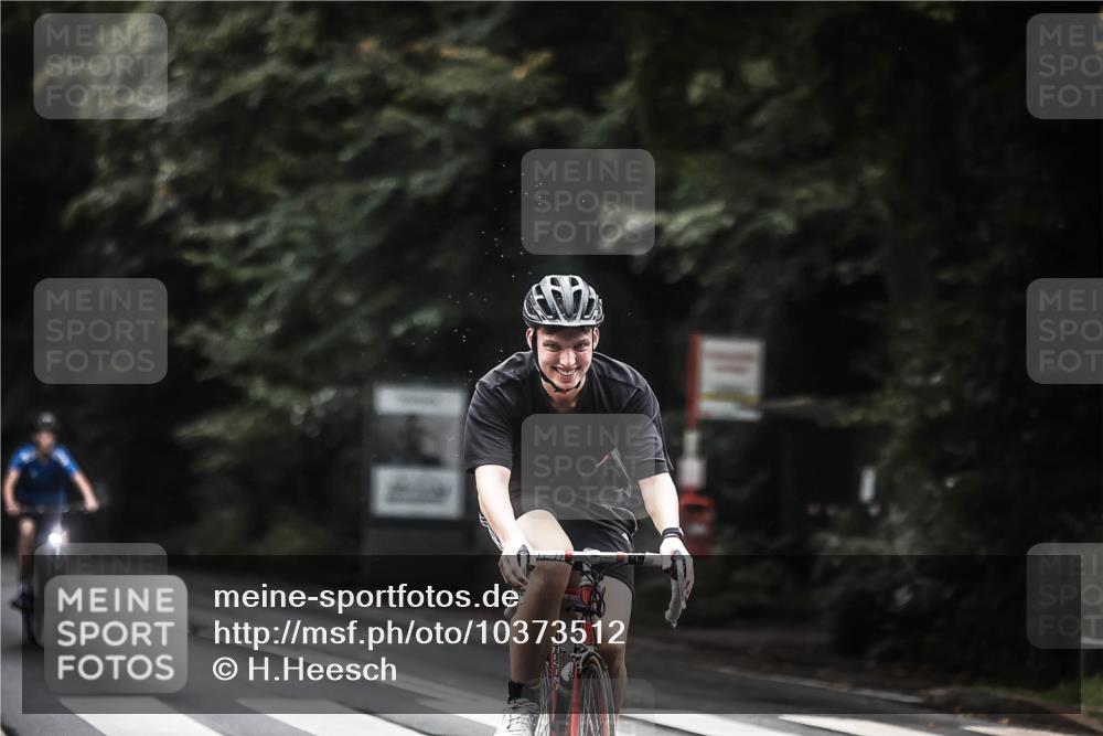 13.09.2026 - Stadtparktriathlon H.Heesch http://msf.ph/oto/10373512 13.09.2026 13:29:07 Radfahren 1344, 1346, 1436, 1517, 1526 meine-sportfotos.de