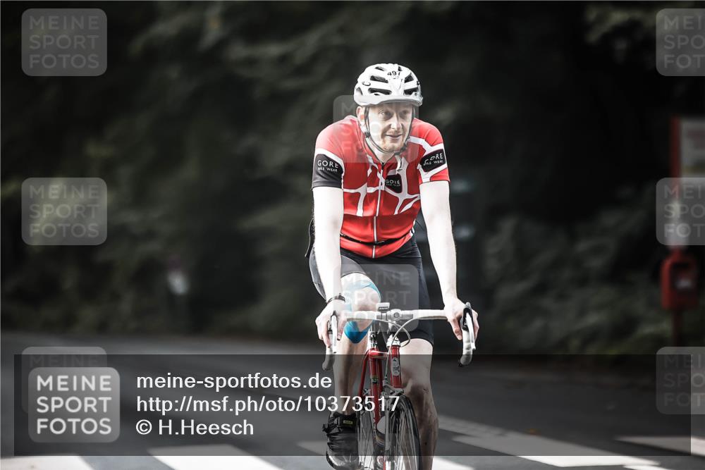 13.09.2026 - Stadtparktriathlon H.Heesch http://msf.ph/oto/10373517 13.09.2026 10:53:17 Radfahren 497 meine-sportfotos.de