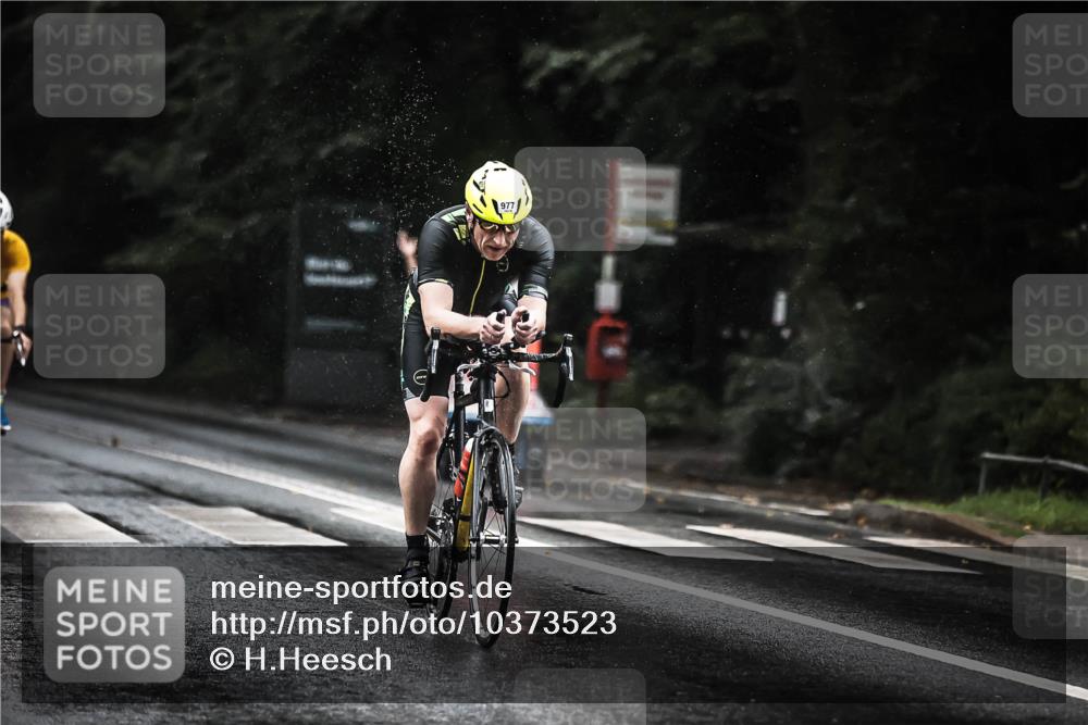 13.09.2026 - Stadtparktriathlon H.Heesch http://msf.ph/oto/10373523 13.09.2026 12:09:49 Radfahren 871, 952, 977, 990, 995, 1027 meine-sportfotos.de