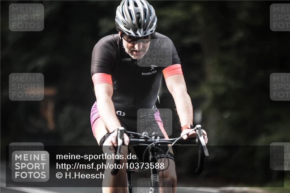 13.09.2026 - Stadtparktriathlon H.Heesch http://msf.ph/oto/10373588 13.09.2026 10:53:24 Radfahren 398, 524, 566 meine-sportfotos.de
