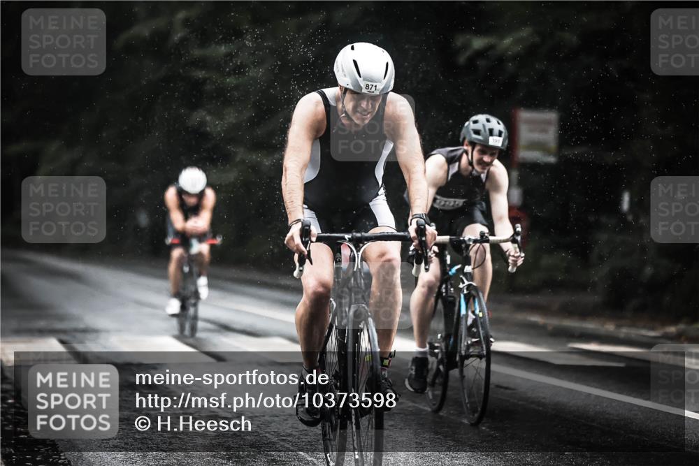 13.09.2026 - Stadtparktriathlon H.Heesch http://msf.ph/oto/10373598 13.09.2026 12:09:53 Radfahren 871, 952, 977, 990, 995, 1027 meine-sportfotos.de