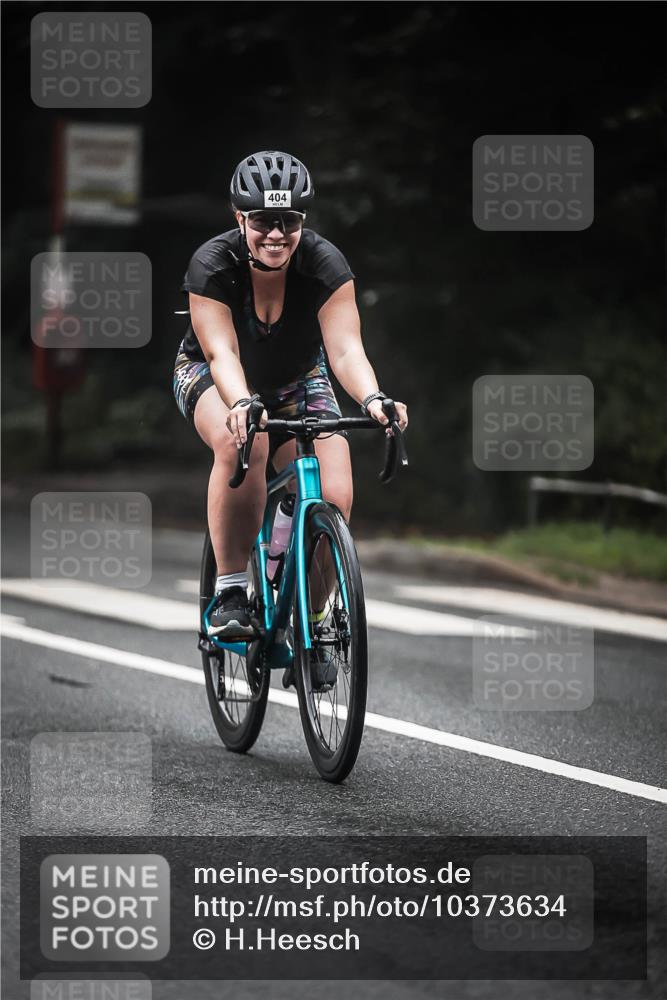 13.09.2026 - Stadtparktriathlon H.Heesch http://msf.ph/oto/10373634 13.09.2026 10:23:53 Radfahren 293, 336, 404 meine-sportfotos.de