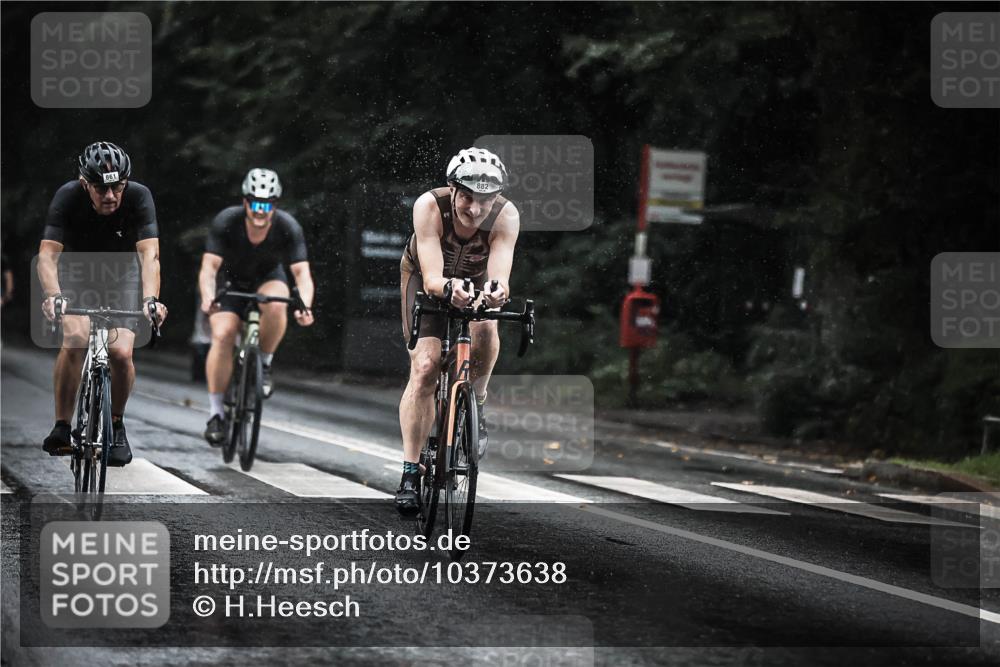 13.09.2026 - Stadtparktriathlon H.Heesch http://msf.ph/oto/10373638 13.09.2026 12:10:03 Radfahren 861, 882, 915, 925, 1001, 1016, 1044 meine-sportfotos.de