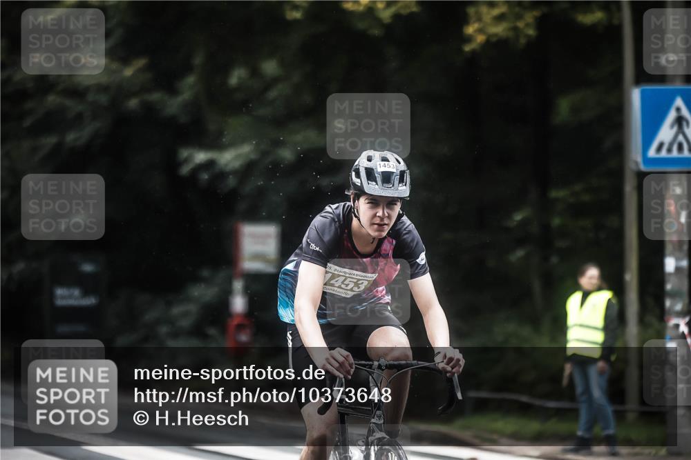 13.09.2026 - Stadtparktriathlon H.Heesch http://msf.ph/oto/10373648 13.09.2026 13:29:28 Radfahren 1212, 1237, 1386, 1406, 1430, 1453 meine-sportfotos.de