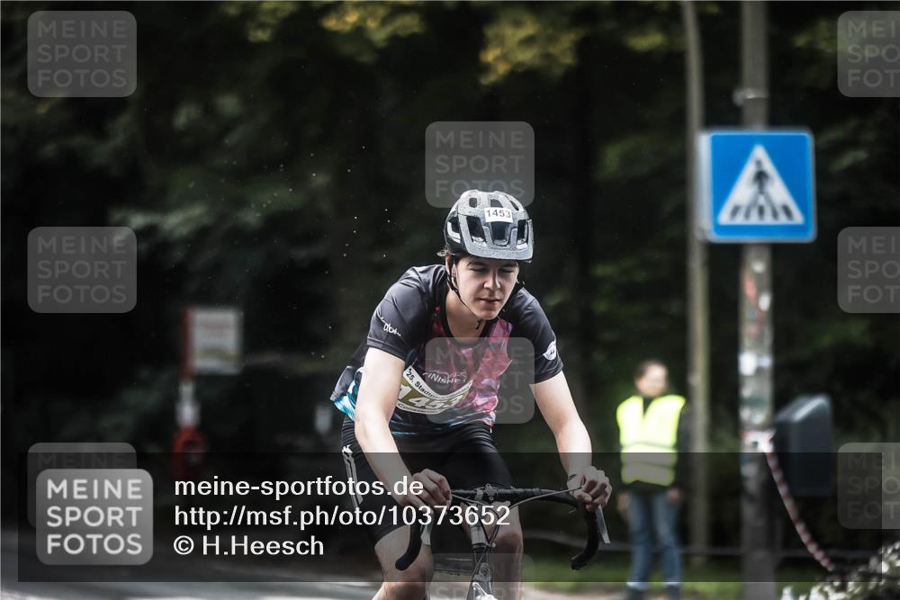 13.09.2026 - Stadtparktriathlon H.Heesch http://msf.ph/oto/10373652 13.09.2026 13:29:28 Radfahren 1212, 1237, 1386, 1406, 1430, 1453 meine-sportfotos.de