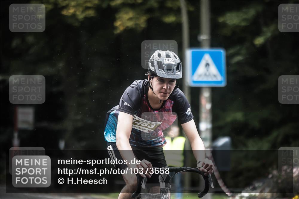 13.09.2026 - Stadtparktriathlon H.Heesch http://msf.ph/oto/10373658 13.09.2026 13:29:28 Radfahren 1212, 1237, 1386, 1406, 1430, 1453 meine-sportfotos.de