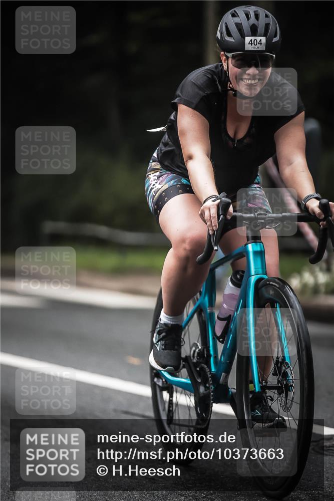 13.09.2026 - Stadtparktriathlon H.Heesch http://msf.ph/oto/10373663 13.09.2026 10:23:53 Radfahren 293, 336, 404 meine-sportfotos.de