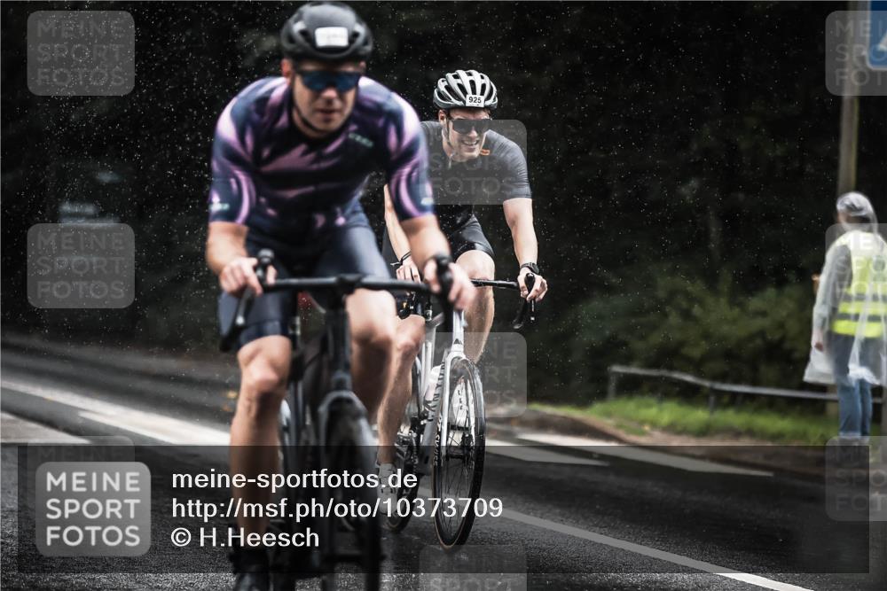 13.09.2026 - Stadtparktriathlon H.Heesch http://msf.ph/oto/10373709 13.09.2026 12:10:08 Radfahren 861, 882, 915, 925, 1001, 1016, 1044 meine-sportfotos.de