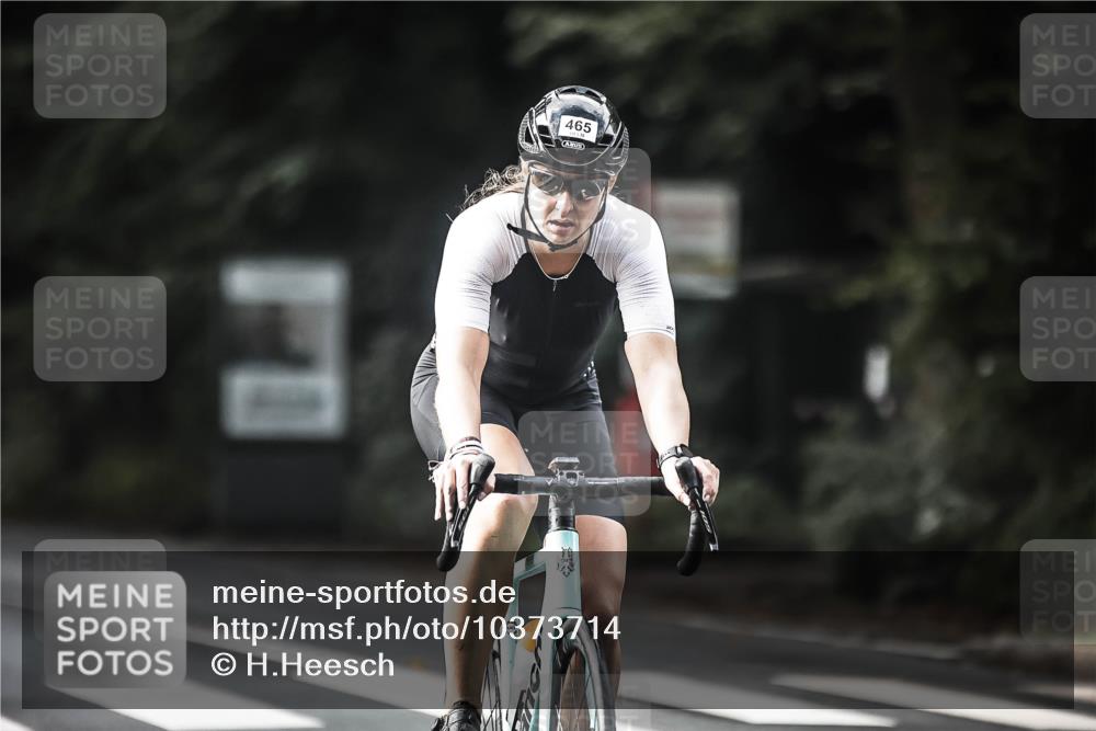 13.09.2026 - Stadtparktriathlon H.Heesch http://msf.ph/oto/10373714 13.09.2026 10:53:37 Radfahren 439, 465 meine-sportfotos.de