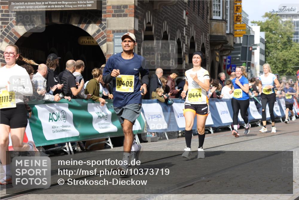 13.09.2026 - 21. swb-Marathon Bremen Strokosch-Dieckow http://msf.ph/oto/10373719 13.09.2026 11:02:02 Ziel 10251, 10332, 10497, 11075, 11150, 11305, 11324, 11369, 11412, 11413, 11479, 11486, 11668, 11747, 11985, 11986, 12379, 12466, 10173, 10331, 10439, 10473, 10500, 10636, 10803, 10943, 11249, 11576, 11811, 12016, 12042, 12094, 12134, 12135, 12437 meine-sportfotos.de