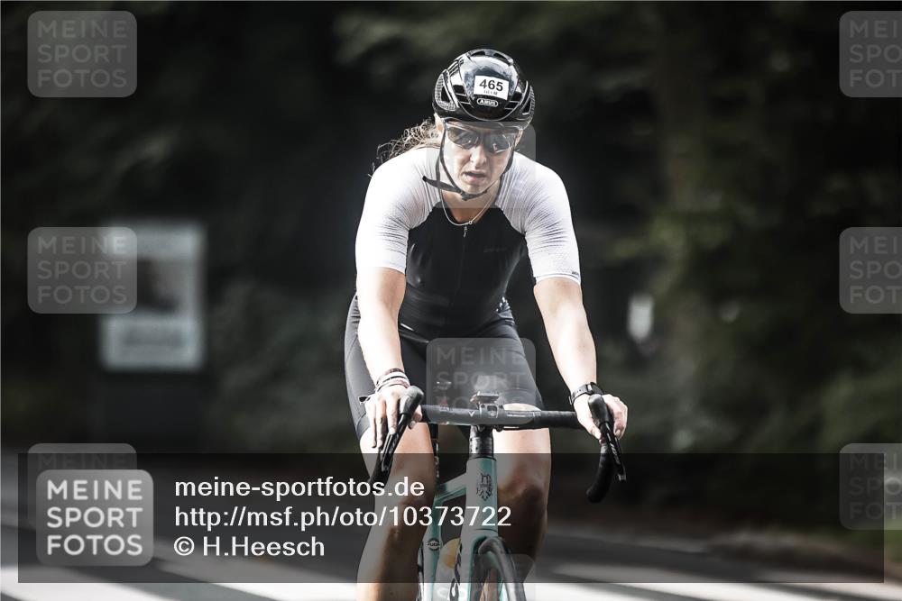 13.09.2026 - Stadtparktriathlon H.Heesch http://msf.ph/oto/10373722 13.09.2026 10:53:37 Radfahren 439, 465 meine-sportfotos.de