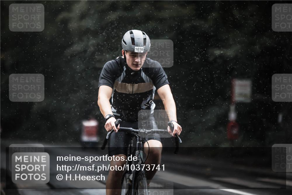 13.09.2026 - Stadtparktriathlon H.Heesch http://msf.ph/oto/10373741 13.09.2026 12:10:10 Radfahren 861, 915, 925, 1001, 1016, 1044 meine-sportfotos.de