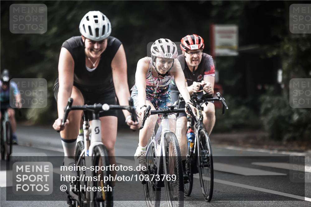 13.09.2026 - Stadtparktriathlon H.Heesch http://msf.ph/oto/10373769 13.09.2026 10:53:44 Radfahren 346, 389, 419, 433, 434, 439, 460, 487, 494, 533 meine-sportfotos.de